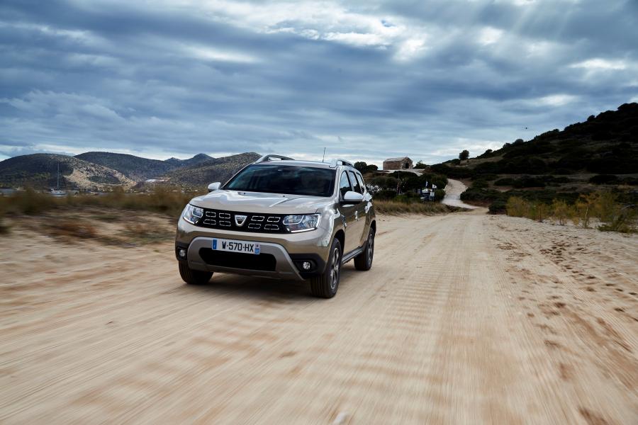  Dacia Duster 2017 года  (WW) (фото 200 из 257)
